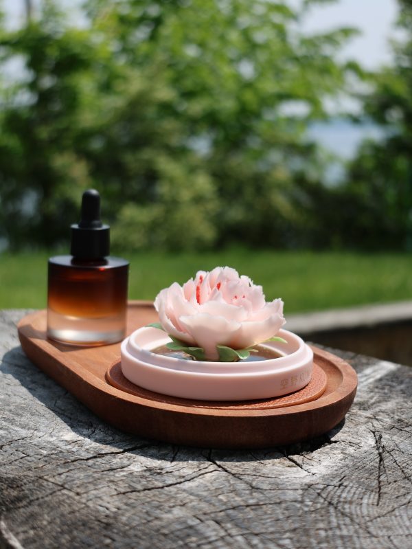 Handcrafted Porcelain Flower Aroma Diffuser-Hibiscus