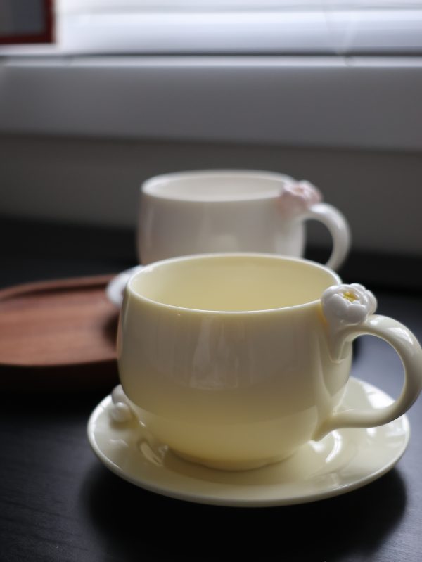 Hand-Molded Flower Fine white porcelain Cup & Saucer-Light Yellow