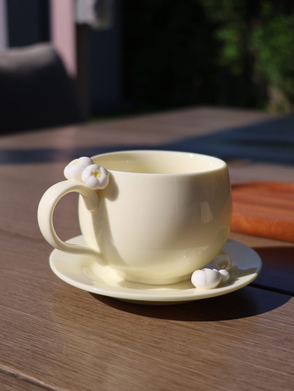 Hand-Molded Flower Fine white porcelain Cup & Saucer-Light Yellow