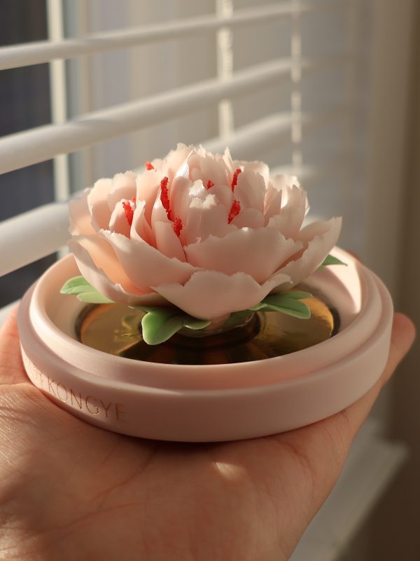 Porcelain Bloom Diffuser : Hibiscus