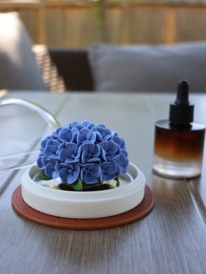 Handcrafted Porcelain Flower Aroma Diffuser-Blue Hydrangea