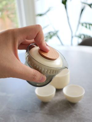 Cream Whisper Travel Tea Set