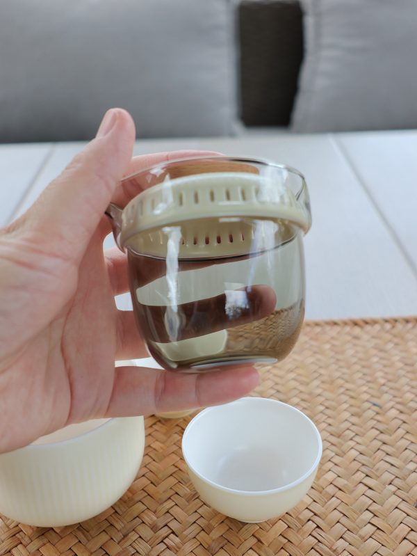 Cream Whisper Travel Tea Set